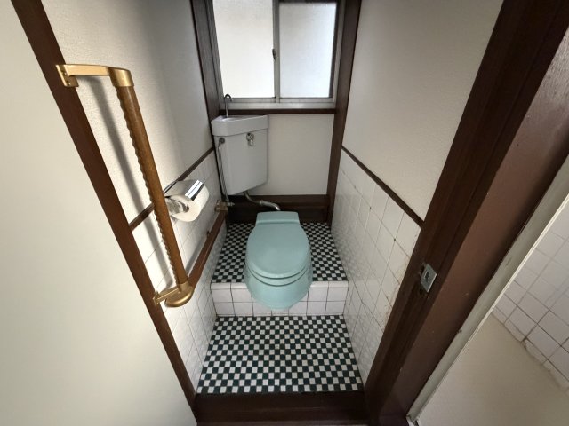 トイレ　ゆったりとした空間のトイレです