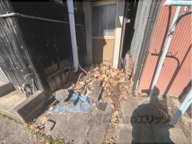 その他共有部分　裏口