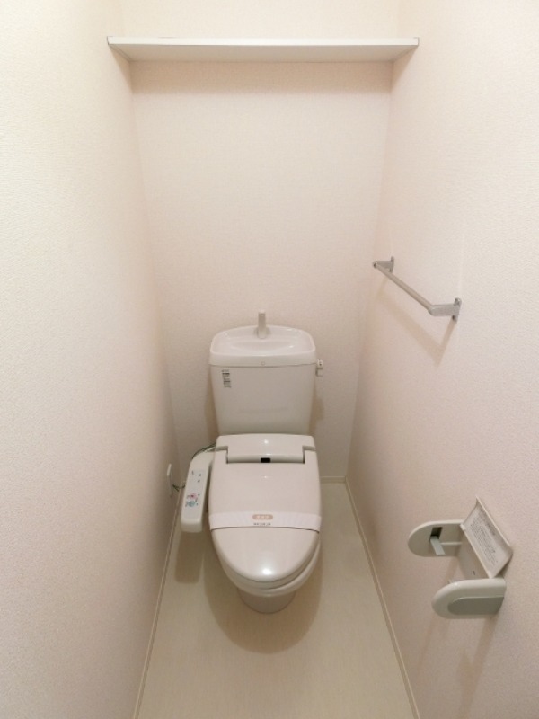 トイレ　図面と現状に相違がある場合には現状を優先