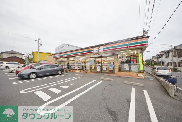 コンビニ　セブンイレブンさいたま七里店（コンビニ）まで640m
