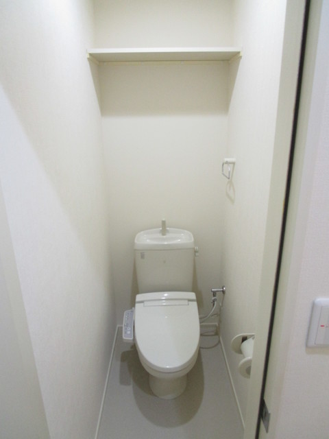 トイレ　★温水洗浄便座★