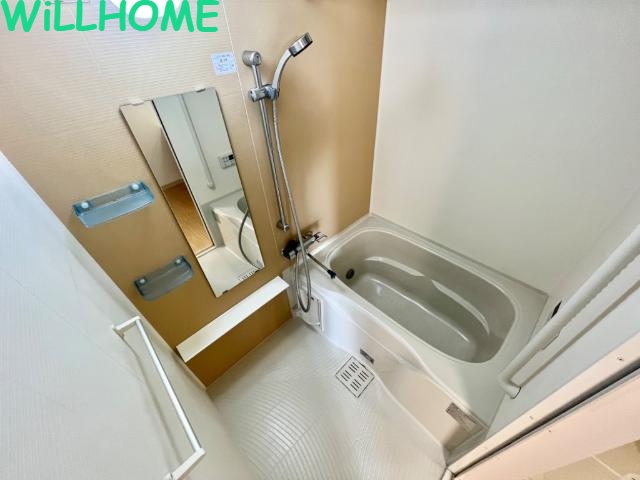 バス・シャワールーム　バス