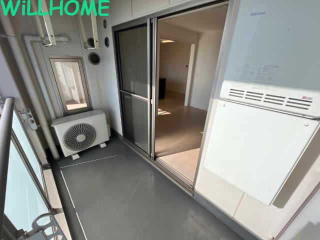 バルコニー　ベランダ