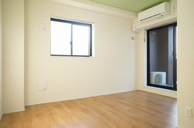 居室・リビング　居室