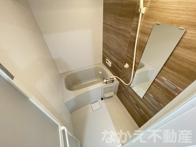 バス・シャワールーム　お風呂で日々の疲れを落としましょう