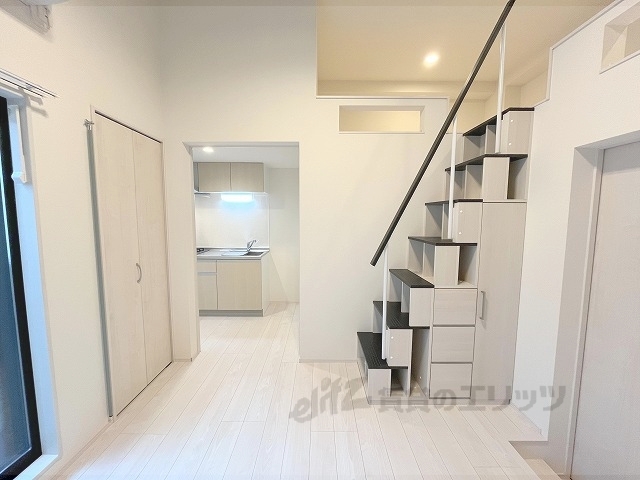 居室・リビング　洋室