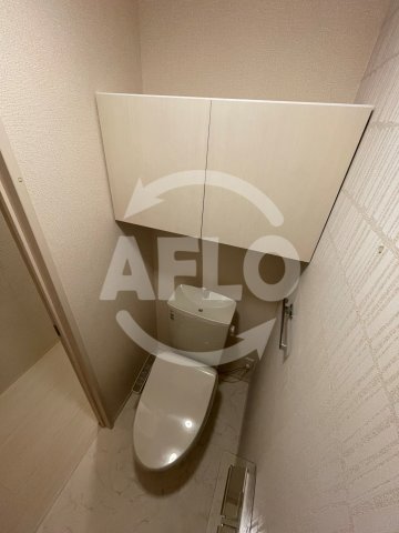 トイレ　ロイヤルコート　温水洗浄便座