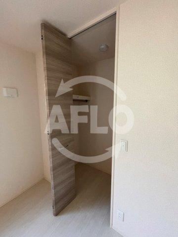 収納　ロイヤルコート　ウォークインクローゼット