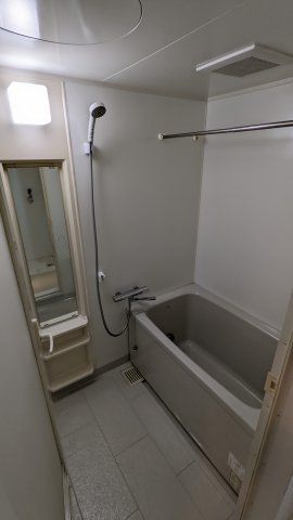 バス・シャワールーム　※別室参考写真