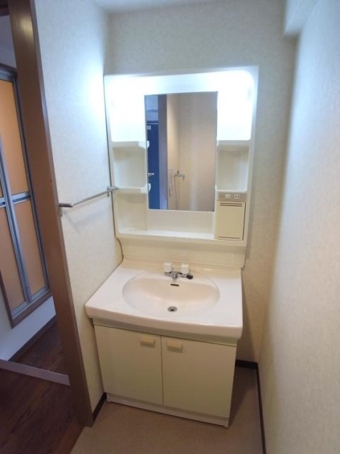 洗面設備　独立洗面台