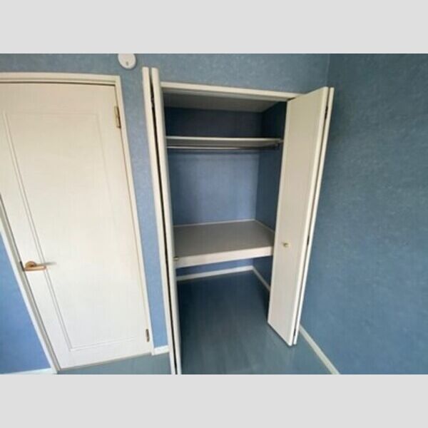 収納　室内写真は別部屋の写真です。