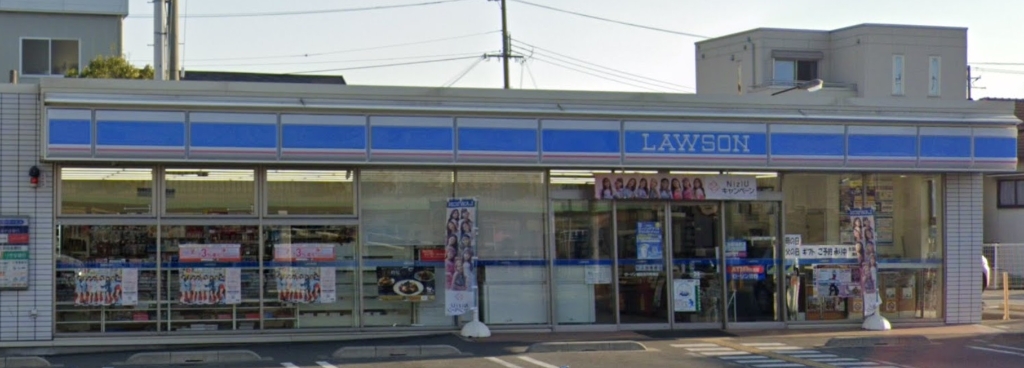 コンビニ　ローソン 姫路市川橋通店（コンビニ）まで483m