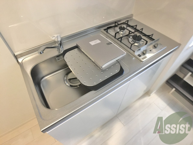 キッチン　シンプルなキッチンです。一人暮らしは最適ですね。