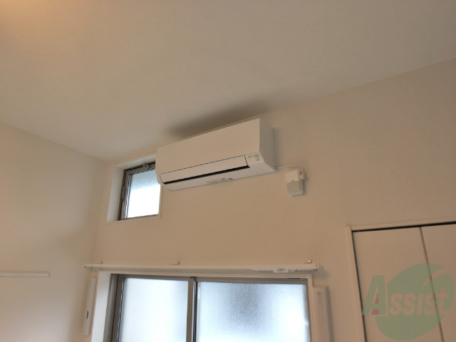 その他設備　ピカピカのエアコンが付いていました。寒暖対策ばっちり。