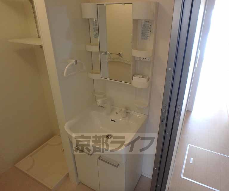 洗面設備　洗面台です。