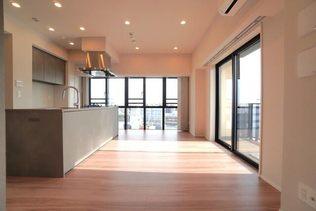 居室・リビング　※別部屋参考写真