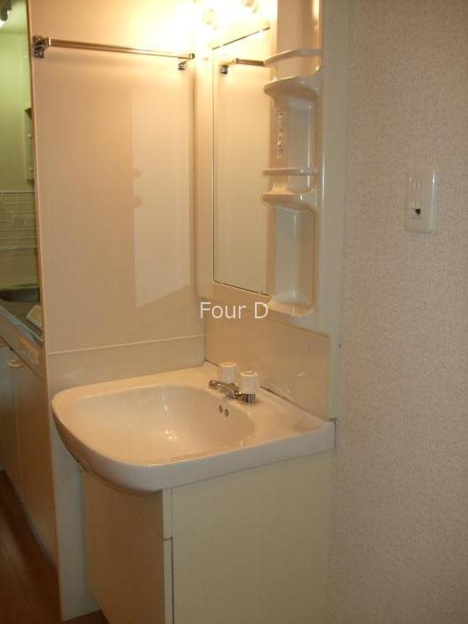 洗面設備　《見学予約受付中》設備充実分譲賃貸マンション！