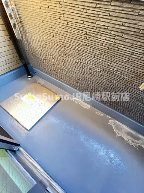 バルコニー　陽当たり良好なバルコニーです