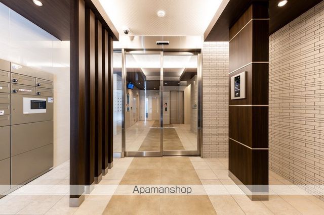 ロビー　ロビー