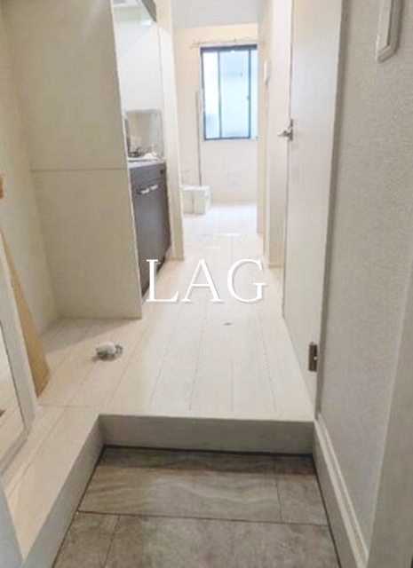 玄関　玄関です。