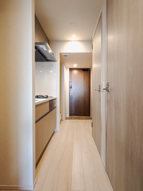 玄関　※写真は同タイプ住戸です。