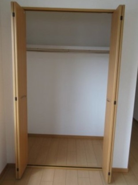 収納　クローゼット