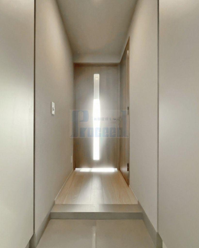 玄関　広々とした玄関