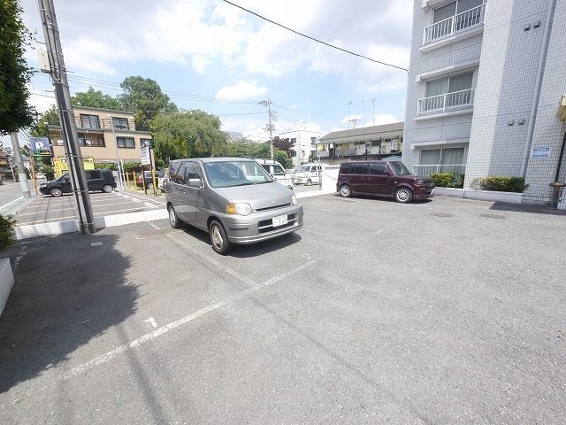駐車場　★敷地内駐輪場です★
