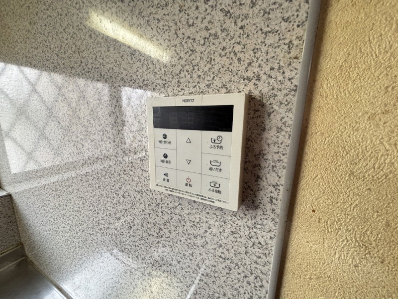 その他設備　給湯リモコン