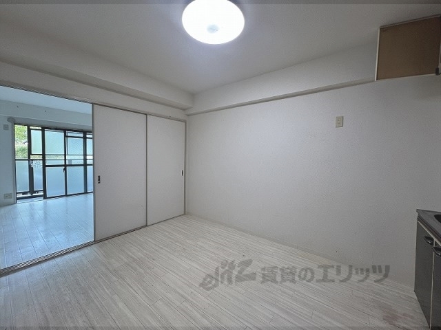 居室・リビング　居室