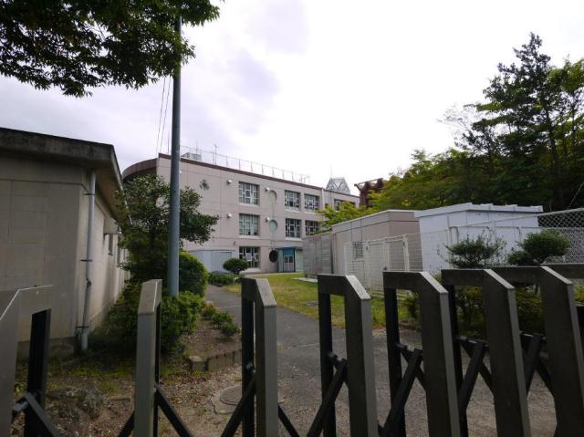 中学校　仙台市立吉成中学校（中学校）まで901m