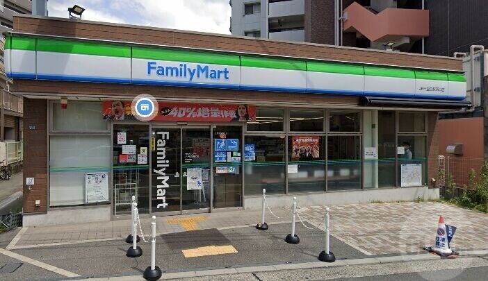 コンビニ　ファミリーマートJR千里丘駅西口店（コンビニ）まで336m