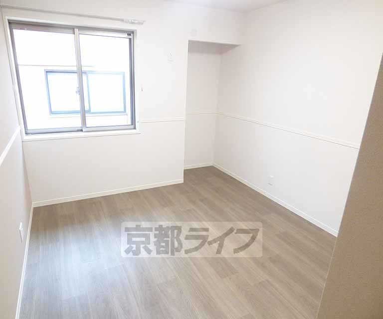 居室・リビング　綺麗な室内です。