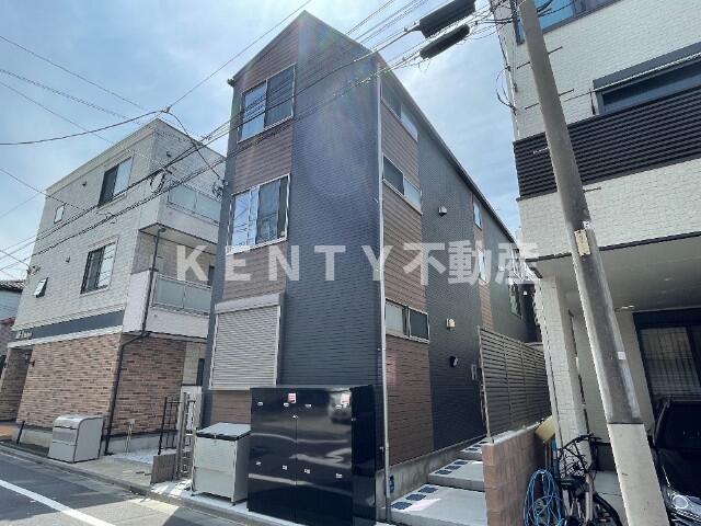 建物外観　落ち着いた雰囲気の外観です