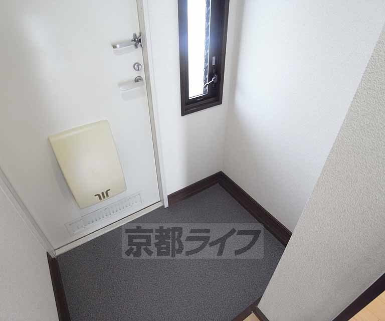 玄関　・お問合せは京都ライフまで・