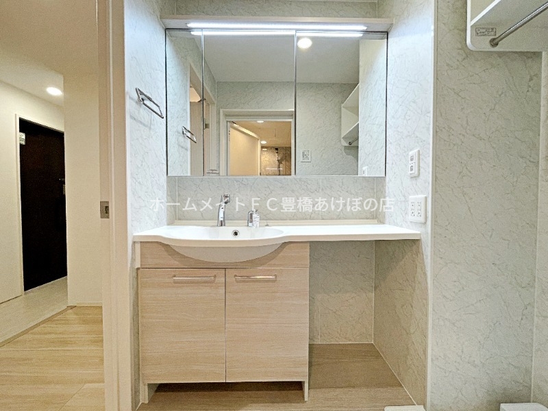 洗面設備　同型別部屋写真