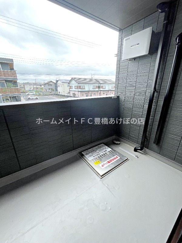 バルコニー　同型別部屋写真