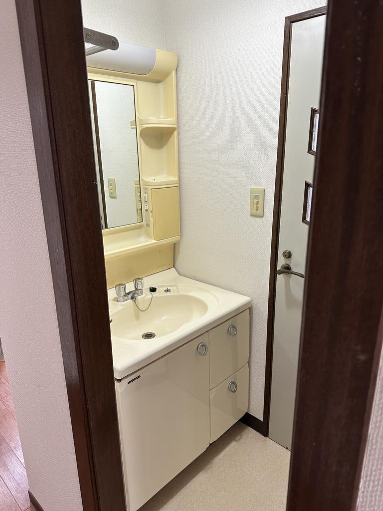 ディ・ピュイ亀屋ビルの内装写真