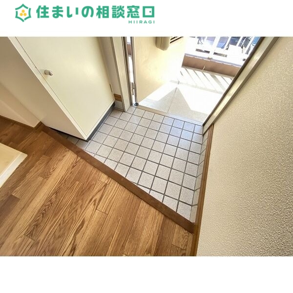 玄関　同型