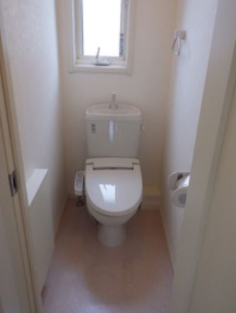 トイレ　※同物件、別部屋になります。