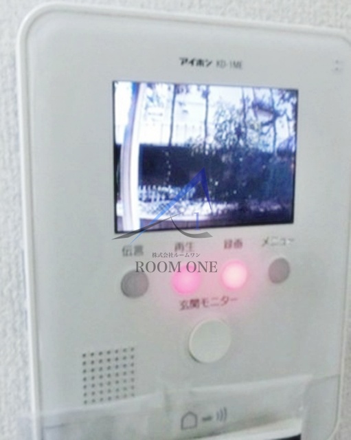 セキュリティ　モニター付きインターホンです。