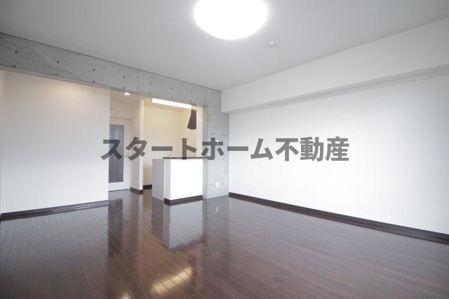 その他部屋・スペース　落ち着いて過ごせるお部屋なので、寝室にいかがでしょうか
