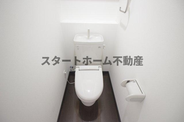 トイレ　トイレもきれいです