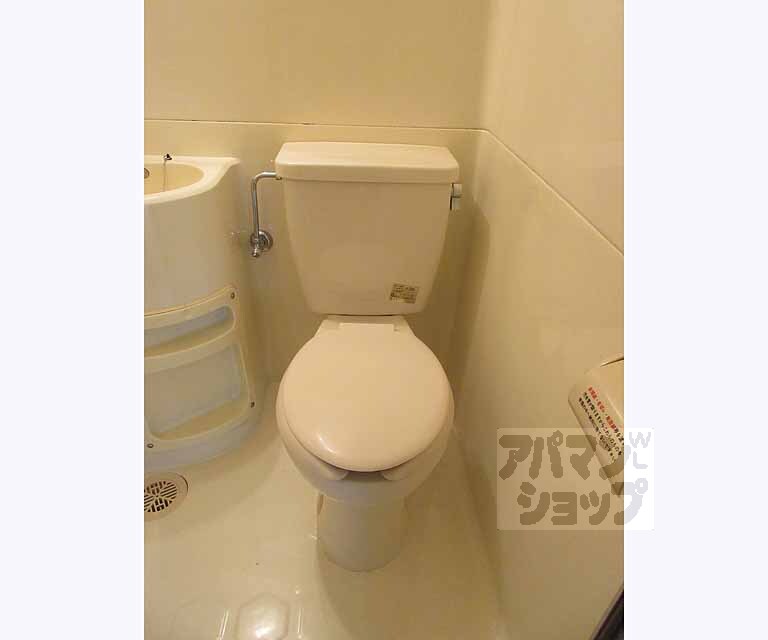トイレ　清潔感のあるトイレです！