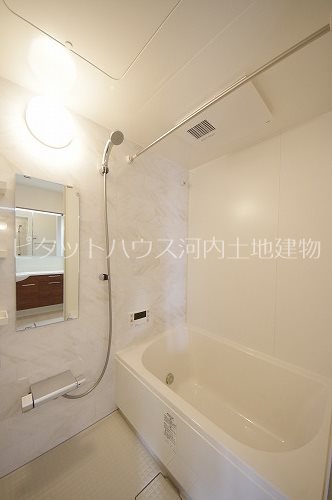 バス・シャワールーム　追い焚き・乾燥付き