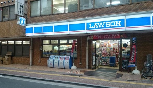 コンビニ　ローソン台東三丁目店（コンビニ）まで52m