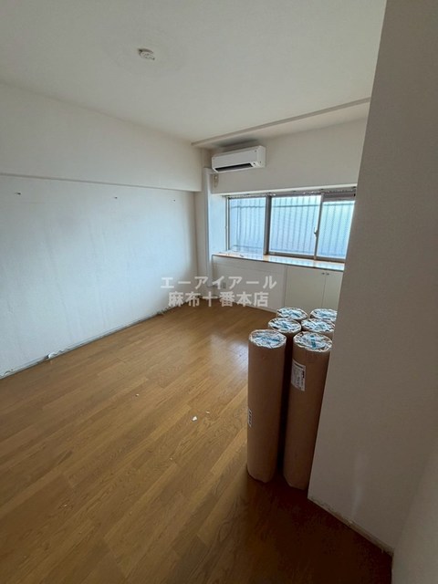 その他部屋・スペース　内装中