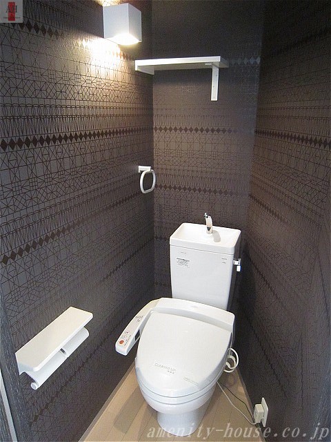 トイレ　●トイレがオシャレ♪（温水洗浄便座付）