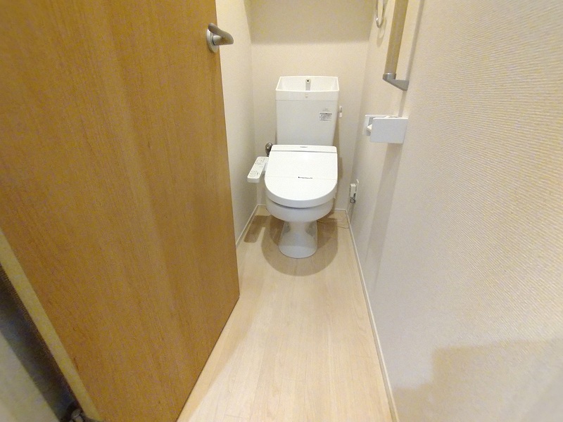 その他　温水便座標準設置