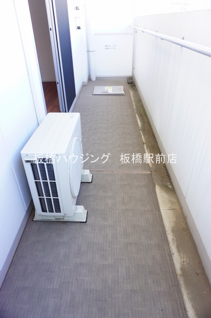 バルコニー　ＴＶモニター付